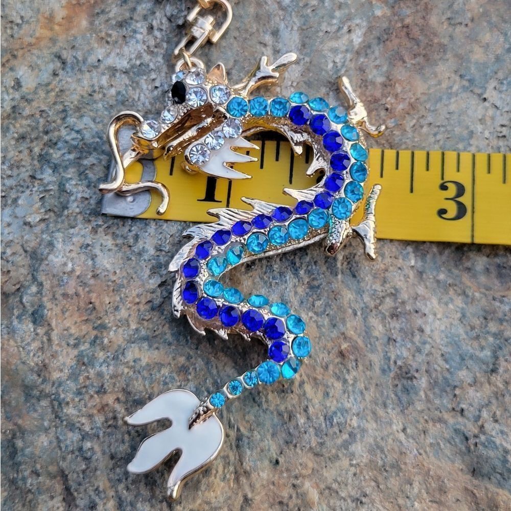 Crystal Dragon Keychain - Picture 4 of 7